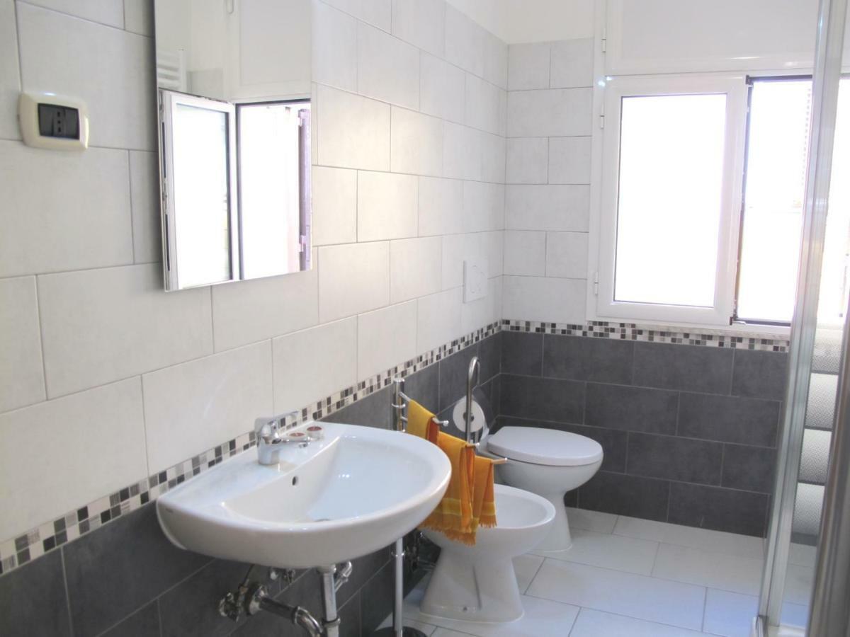 Falco Holiday House Рим Экстерьер фото